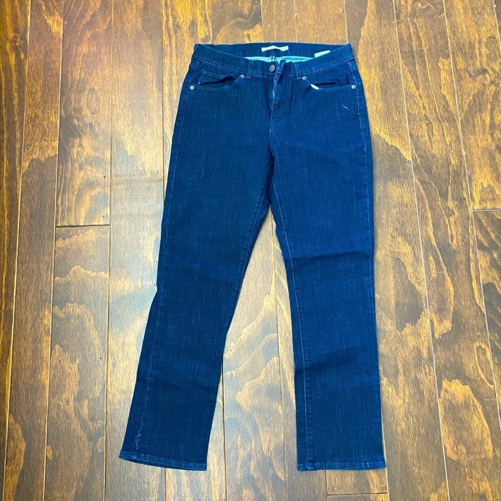 Pre Loved 💗 LEVIS Classic Straight 🌻Excellent Condition 💙💙